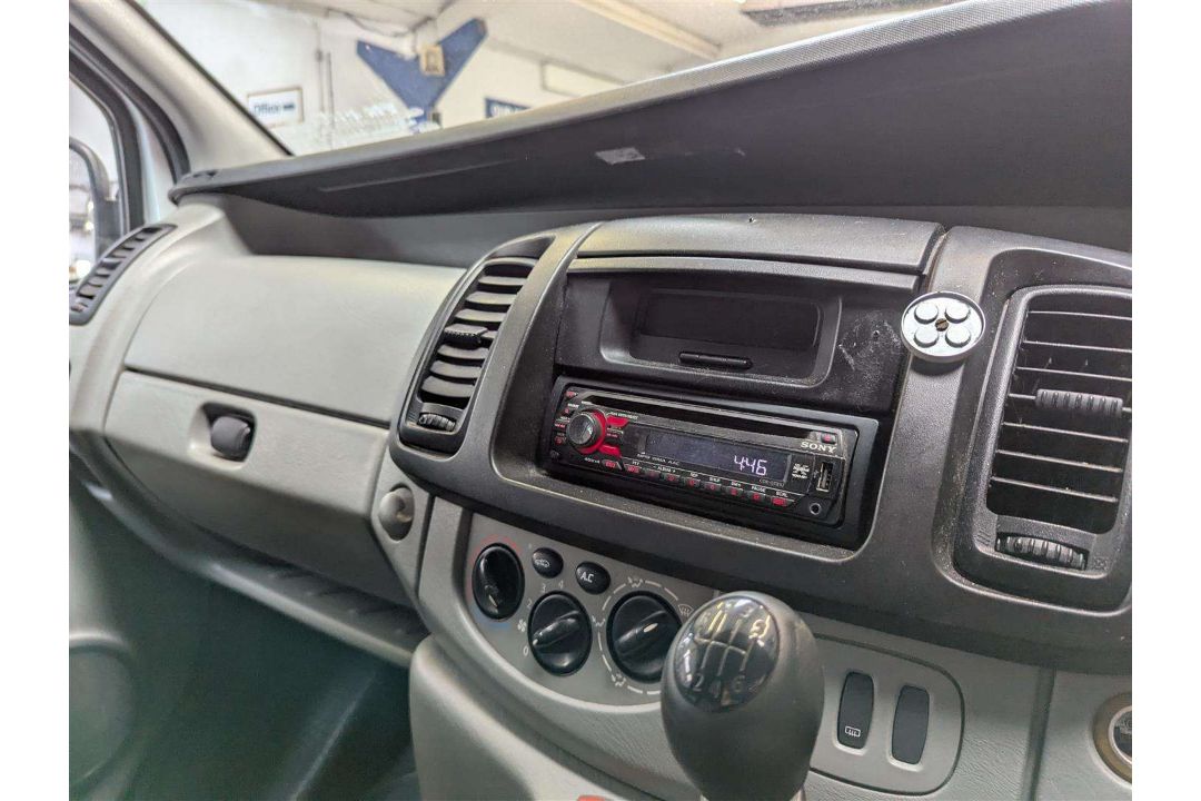 2006 RENAULT TRAFIC SL27 DCI 100 SWB - Image 26 of 29