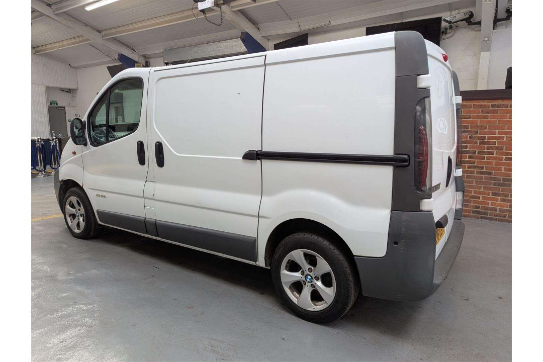 2006 RENAULT TRAFIC SL27 DCI 100 SWB - Image 4 of 29