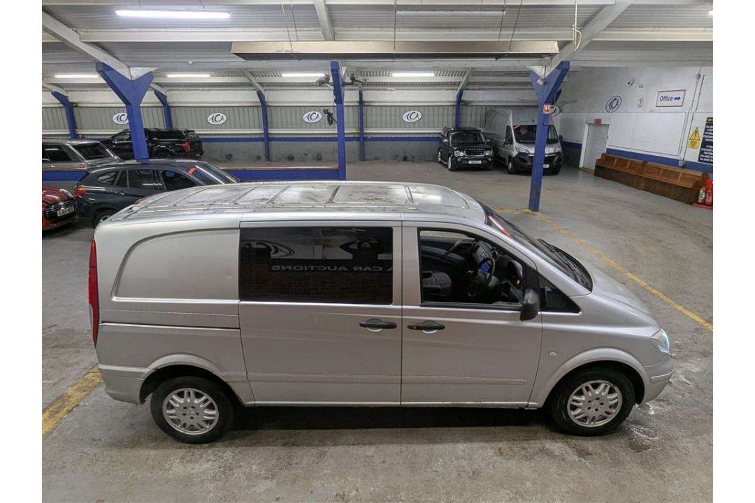 2009 MERCEDES VITO 111 CDI COMPACT - Image 28 of 29