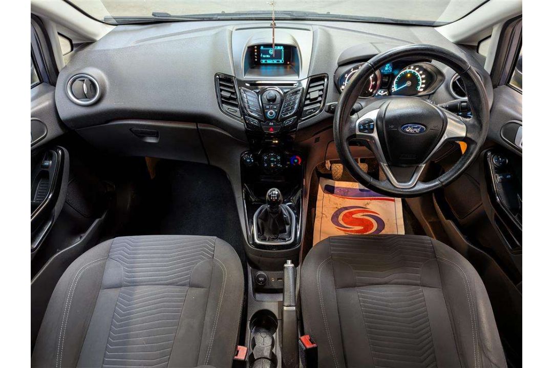 2014 FORD FIESTA ZETEC - Image 7 of 28