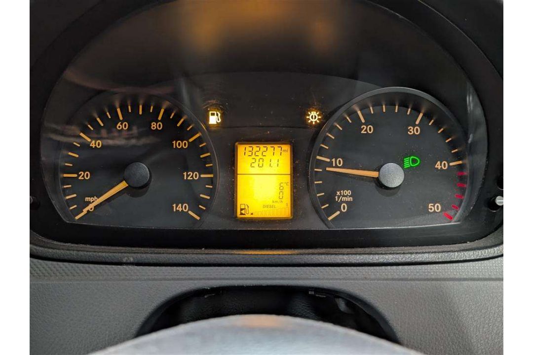 2009 MERCEDES VITO 111 CDI COMPACT - Image 27 of 29