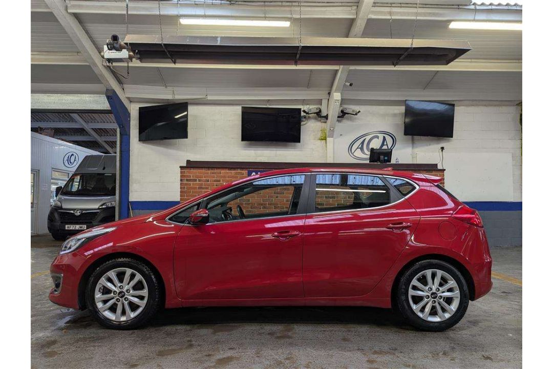 2017 KIA CEED 2 ISG CRDI - Image 2 of 27