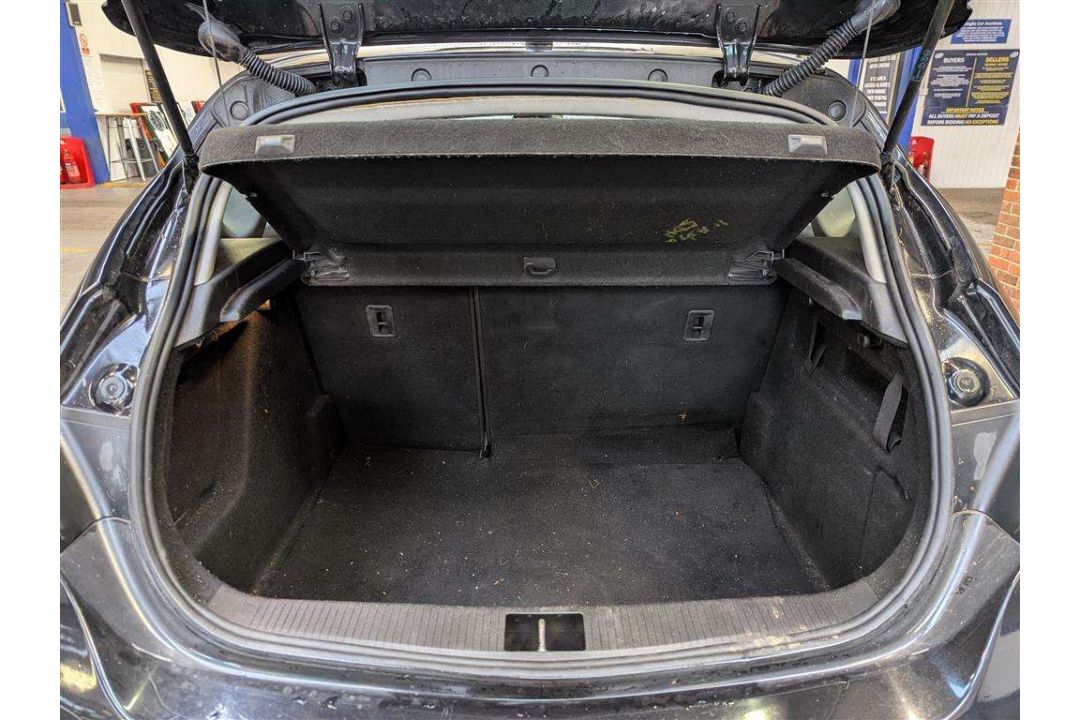 2010 VAUXHALL ASTRA EXCLUSIV 85 - Image 27 of 49