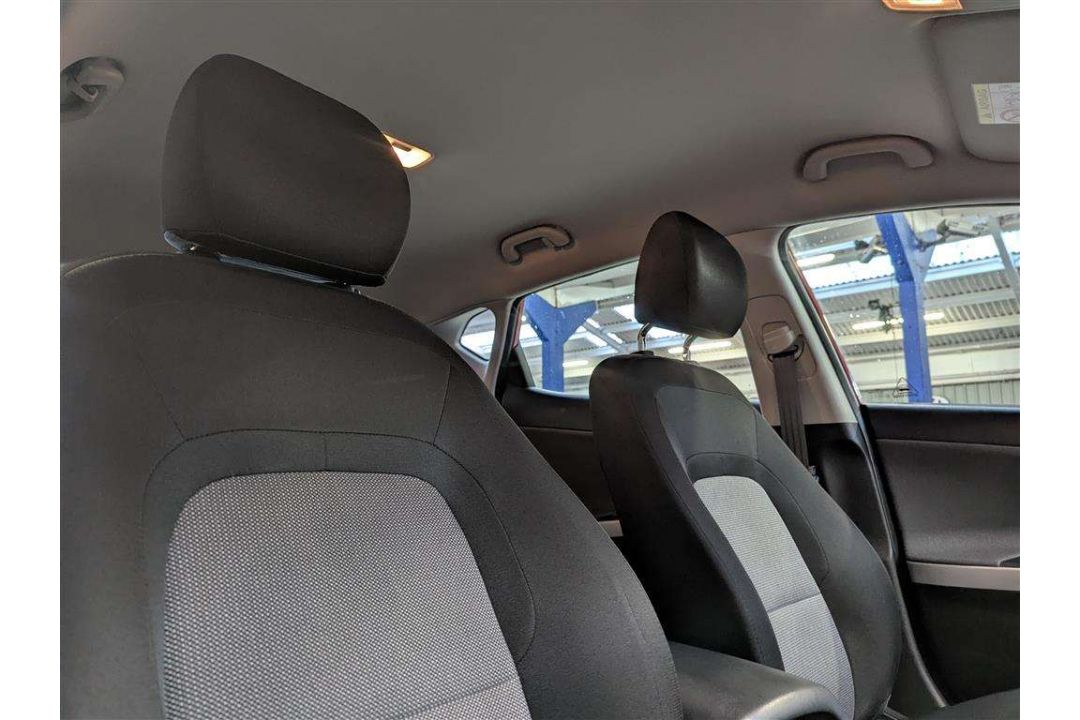 2017 KIA CEED 2 ISG CRDI - Image 8 of 27