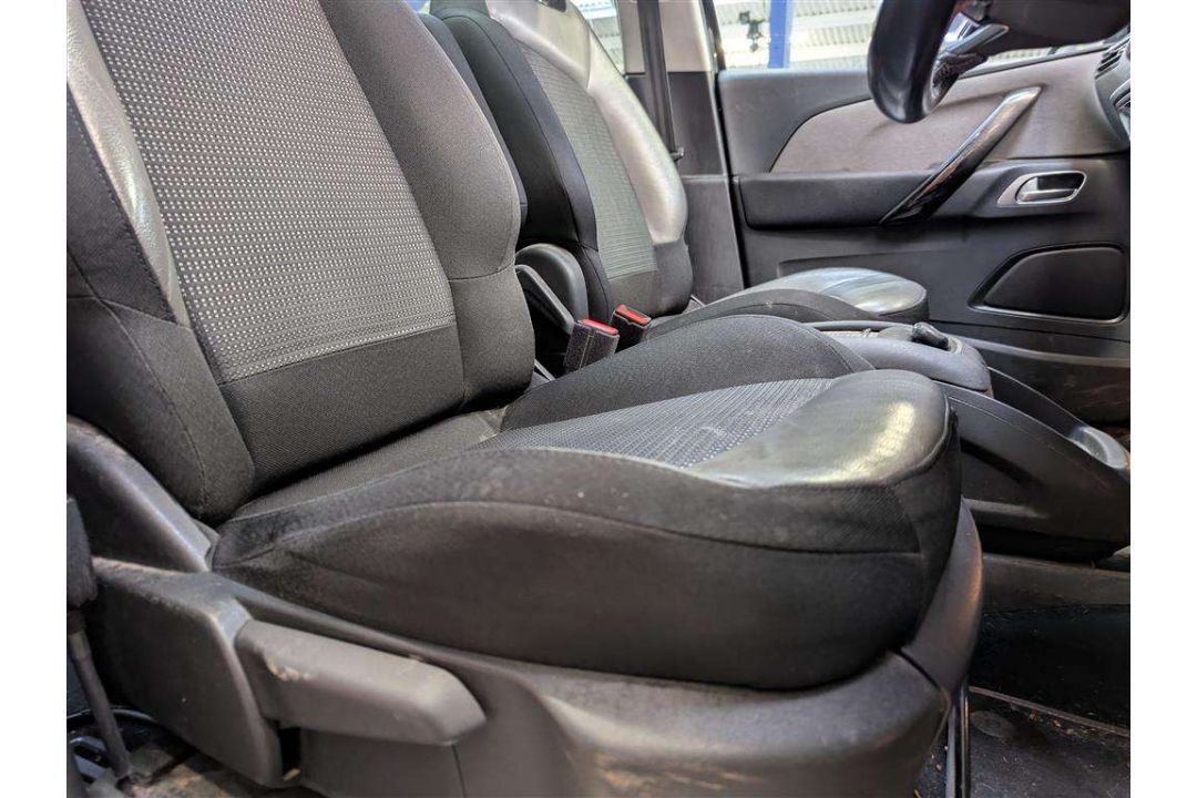 2016 CITROEN C4 GR PICASSO FLR BLUEHDI - Image 31 of 49