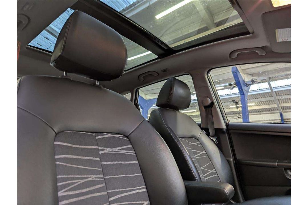 2012 KIA VENGA 3 AUTO - Image 16 of 28