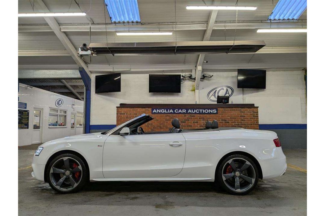 2013 AUDI A5 S LINE SPEC EDN TDI QU - Image 2 of 27
