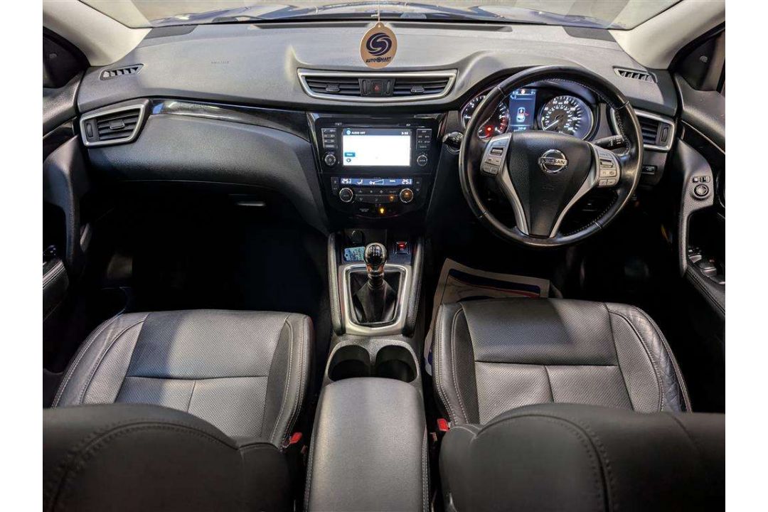 2014 NISSAN QASHQAI TEKNA DCI - Image 7 of 28