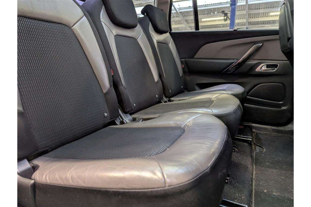 2016 CITROEN C4 GR PICASSO FLR BLUEHDI - Image 32 of 49