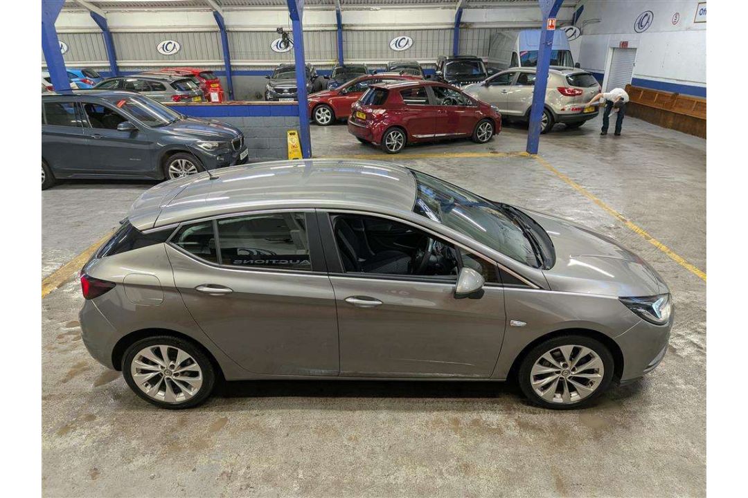2016 VAUXHALL ASTRA DESIGN - Image 27 of 28