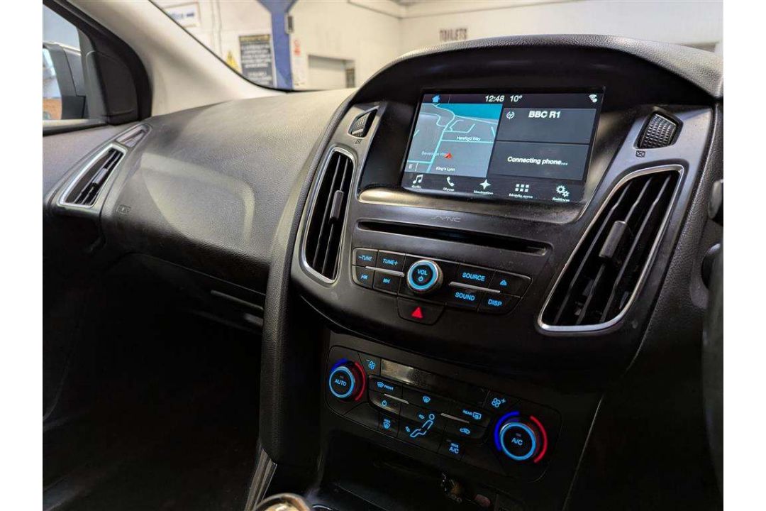 2017 FORD FOCUS TITANIUM TDCI - Image 21 of 28