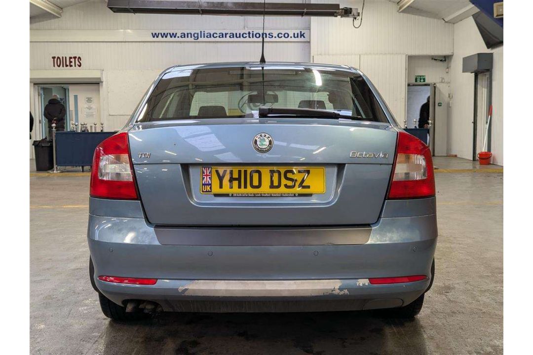 2010 SKODA OCTAVIA ELEGANCE TDI - Image 3 of 30