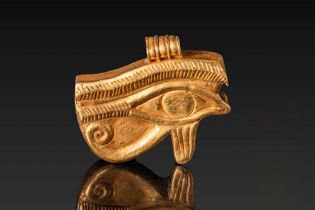 EGYPTIAN HIGH KARAT GOLD EYE OF HORUS PENDANT