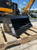 ( 1 ) 2025 UNUSED MIVA TITLING BUCKET ATTACHMENT FOR EXCAVATOR, APPROX 32in, FITS 1-3TON EXCAVATOR