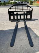 ( 1 ) UNUSED 2025 GIYI FORK ATTACHMENT FOR SKID STEER , FORKS APPROX 60in LONG