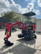 UNUSED 2025 VICSEC MINI EXCAVATOR MODEL 15, GAS POWERED, RUBBER TRACKS, BUCKET WITH TEETH & THUMB