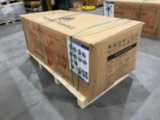 UNUSED IRGC40 3WHEEL MINI GOLF CART, ELECTRIC, 3-SPEED ADJUSTABLE, LED SMART OPERATION SCREEN