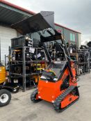 UNUSED 2025SDLOOL SKID STEER LOADER MODEL 36C, GAS POWERED, ELECTRIC START, RUBBER TRACKS, BUCKET A