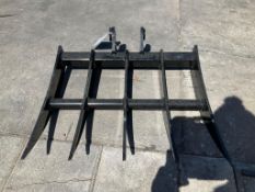 ( 1 ) UNUSED 2025 RAKE ATTACHMENT FOR EXCAVATOR, FITS 1-3TON EXCAVATOR