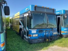 2006 GILLIG CORP LOW FLOOR BUS MODEL G29D102N4, DIESEL, APPROX CAPACITY 40 + 41 PASSENGERS, APPRO...