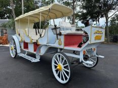 2025 SPIRIT HORSELESS ELECTRIC CARRIAGE, 7 SEATS, LIGHTS, BRAKE LIGHTS, CANOPY, SEAT BELTS