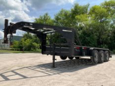 2004 TRIPLEAXELGOOSENECK TRAILER, APPROX GVWR 24,000LBS
