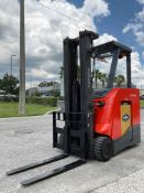 2015 TOYOTA STAND ON FORKLIFT MODEL 8BNCU20, ELECTRIC, 36V, APPROX MAX CAPACITY 4000LBS, APPROX MAX