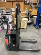 2021 TOYOTA PALLET JACK MODEL 8HBW23, ELECTRIC, 24V, MAX CAPACITY 4500LBS
