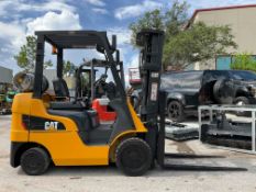 CATERPILLAR FORKLIFT MODEL 2C5000, LP POWERED, APPROX MAX CAPACITY 4750LBS