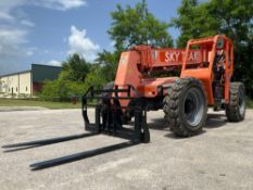 2014JLG SKYTRAK TELEHANDLER MODEL 8042, CUMMINS DIESEL, LOW HRS SHOWING, APPROX MAX CAPACITY 8000LB
