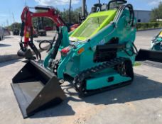UNUSED 2025 SDLOOL SKID STEER LOADER MODEL SL36CJ, GAS POWERED, ELECTRIC START, RUBBER TRACKS