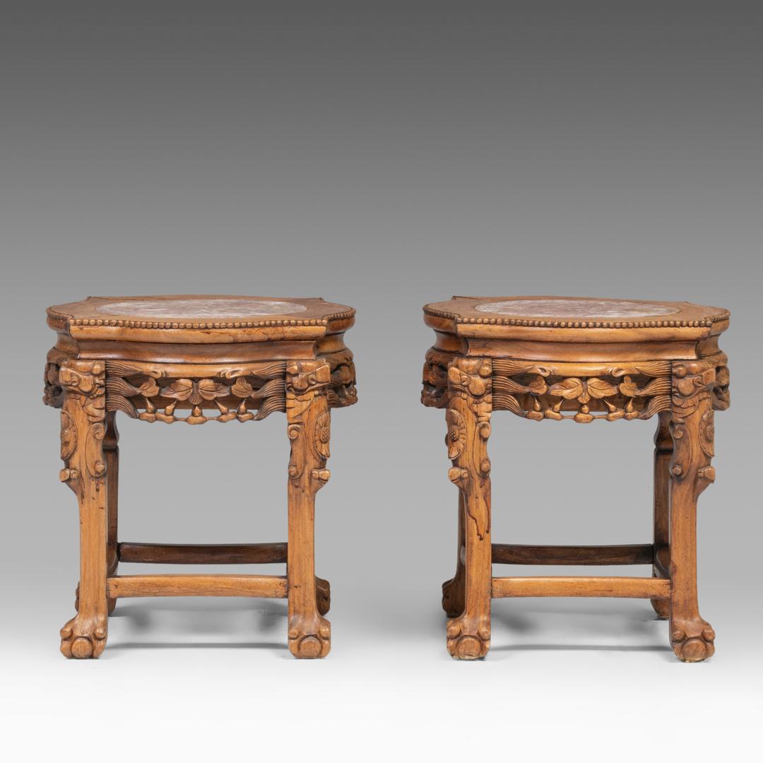 An impressive pair of Japanese Satsuma ware 'Court Scenes' vases, Meiji (20thC), H 103 cm - each res - Image 16 of 18