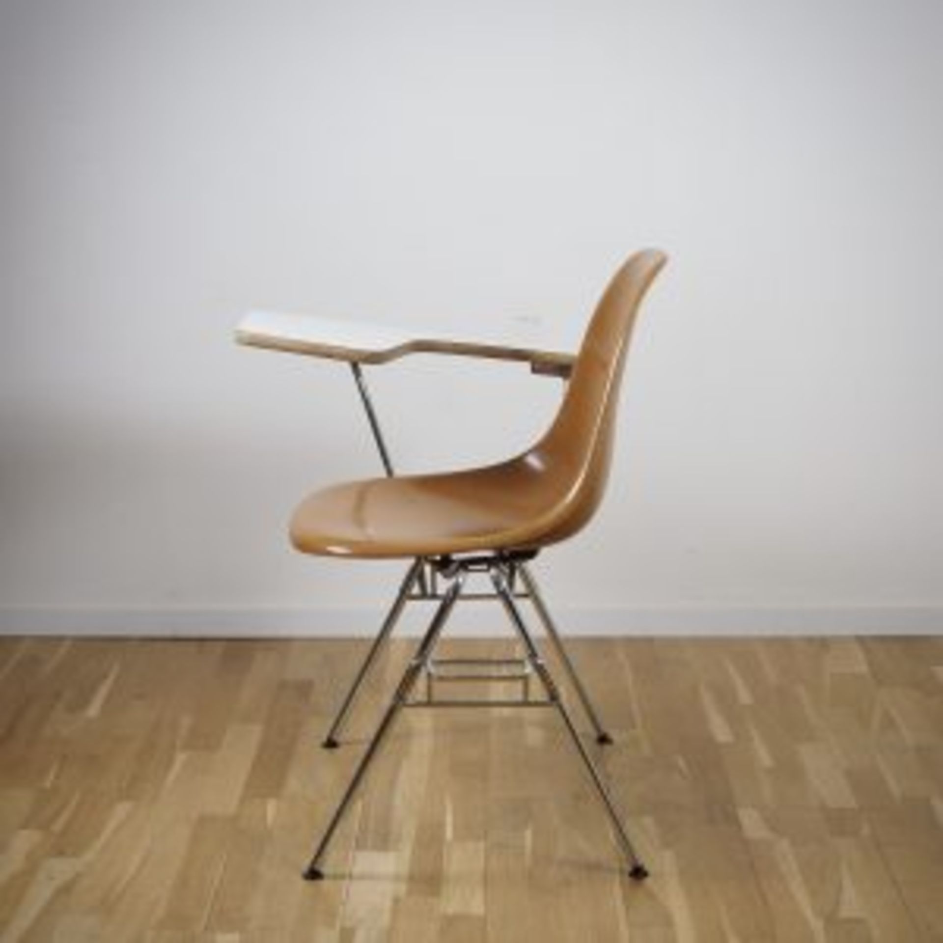 Vitra Eames Fiberglass Side Chair DSS-TA ochre dark - Bild 2 aus 3