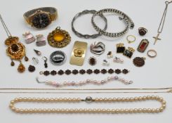 1 Konv. Schmuck GG 8ct. (ca. 9 Teile) 