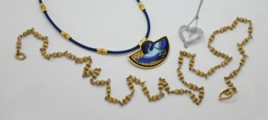 1 vergoldete Kette DIOR, 
