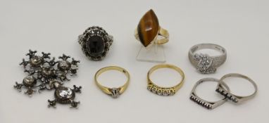 1 Konv.: 3 Damenringe GG/WG je 14ct. 