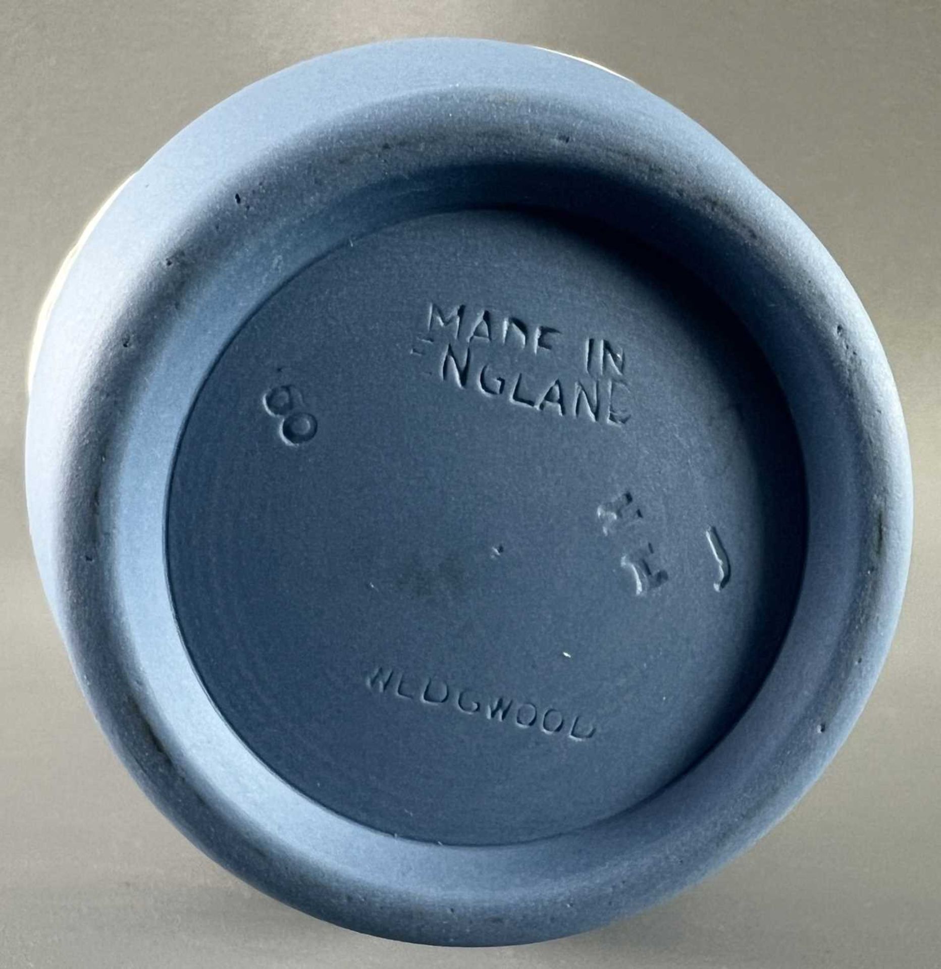 Wedgwood Jasperware kleine Vase 12,5cm hoch - Bild 5 aus 5