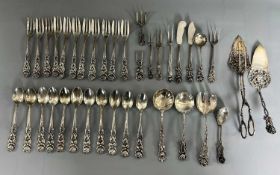 Silber 800 Hildesheimer Rose Besteck, 37 Teile, Rosen Dekor, ca. 760 Gramm
