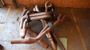 Quantity of various exhaust manifolds