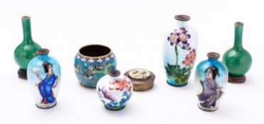 A mixed lot of small Chinese and Japanese works of art and ceramics including a Chinese cloisonne