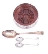 A mixed group of silver including; an El