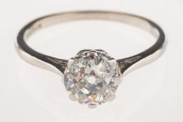 A solitaire diamond ring, claw set with an old European-cut diamond, diamond approx. 1.