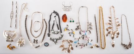 A mixed group of silver and costume jewellery,