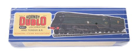 A Hornby Dublo BR 4-6-2 Merchant Navy Class 'General Steam Navigation' 35011 steam locomotive and