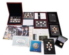 A 2006 Royal Mint executive proof set , with 2008 shield of arms proof set,