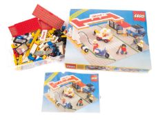 Legoland Set No 6371 'Service Station',