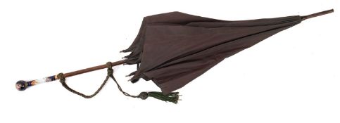An early 20th century Paragon Fox & Co parasol.