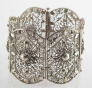 A filigree work bracelet, comprising of