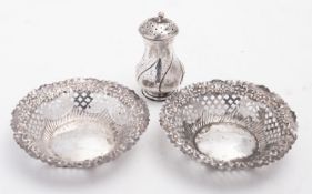 A pair of Edward VII silver bon bon dish