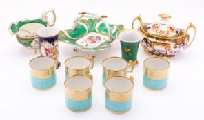 A mixed lot of early 19th century English porcelain comprising a set of six Barr,